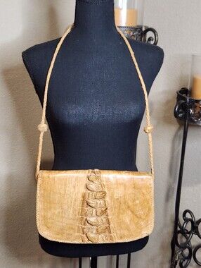 Vintage 1950's Hornback Tan Alligator Purse with Braided Detail